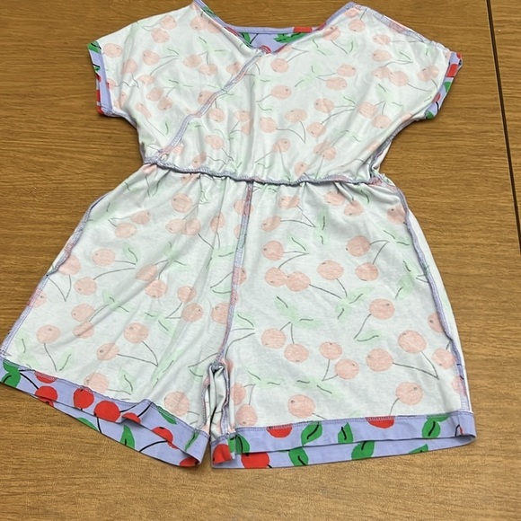 BOGO Hanna Andersson cherry romper size US 10 - Picture 4 of 6